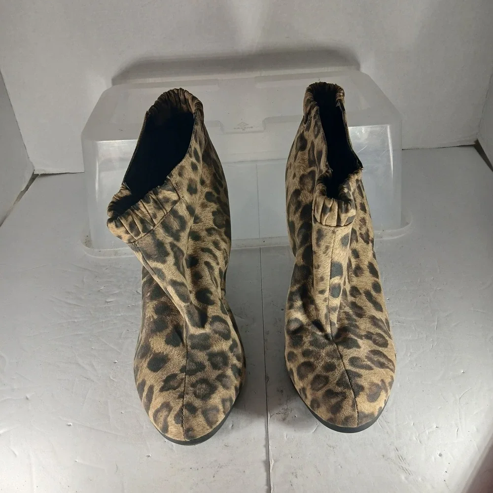 Sam & Libby Leopard Print Ankle Boots Brown Faux Suede Ruffle Block Heel Bootie